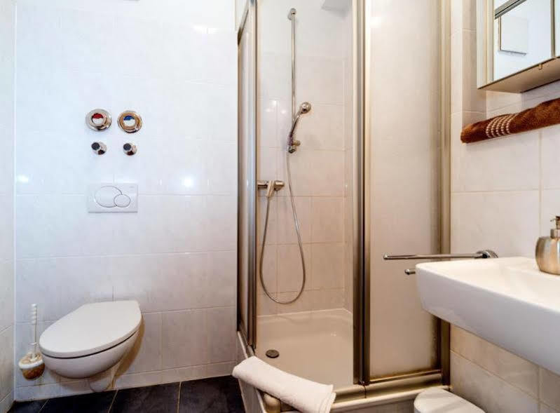 East Park Apartments Baumkirchner Str 18 Мюнхен Экстерьер фото